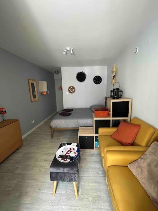 Apartamento Le Petit Kiosque - Terrasse Parking & Local Velo Verdún Exterior foto